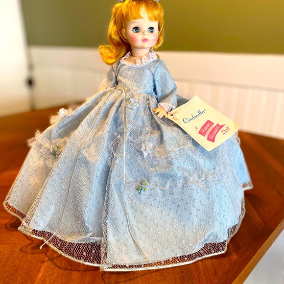 Madame Alexander’s “Cinderella” - Picture 4 of 7